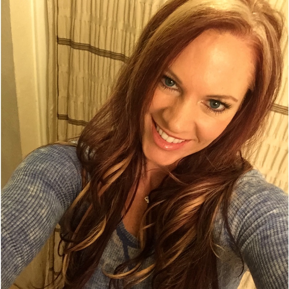 Meet your Posher, Kelli